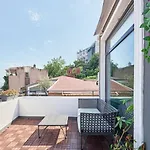A Flat In The Center With Terrace 公寓 伊斯坦布尔