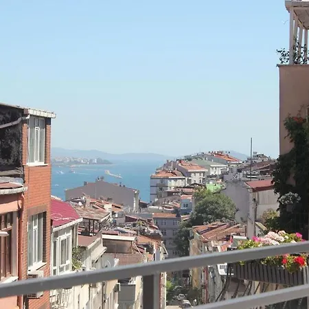 A Flat In The Center With Terrace Lejlighed Istanbul