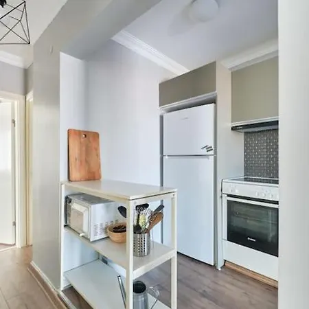 A Flat In The Center With Terrace